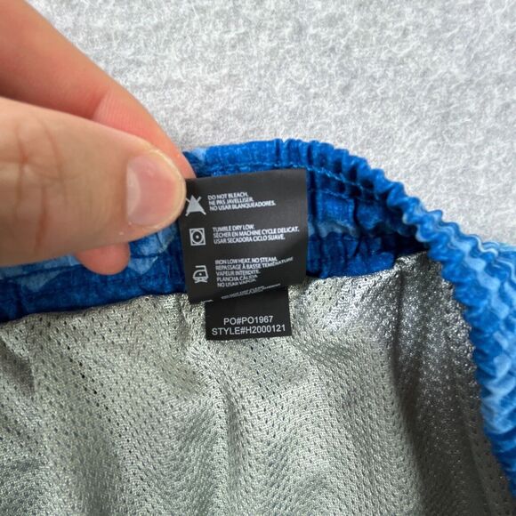 Huk Waves Volley 5.5 Board Shorts Mens Sz XL Blue Lined Drawstring Swim Trunks - Picture 12 of 13